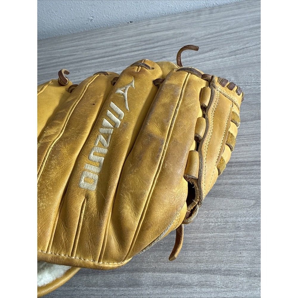 Mizuno Global Elite VOP Series GGE1V Pitcher/Infield Baseball Glove 12 Inch RHT - Picture 8 of 11